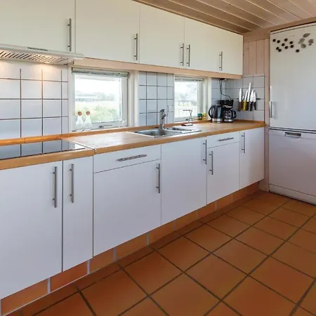 Casa vacanze Three-bedroom Holiday In Sjallands Odde Yderby