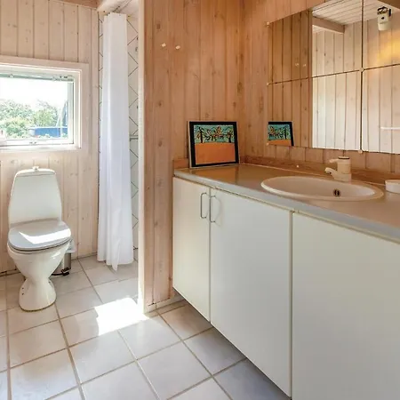 Three-bedroom Holiday In Sjallands Odde Casa vacanze Yderby